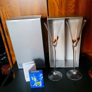 BOHEMIA CRYSTAL CHAMPAGNE FLUTES GOLD HEART